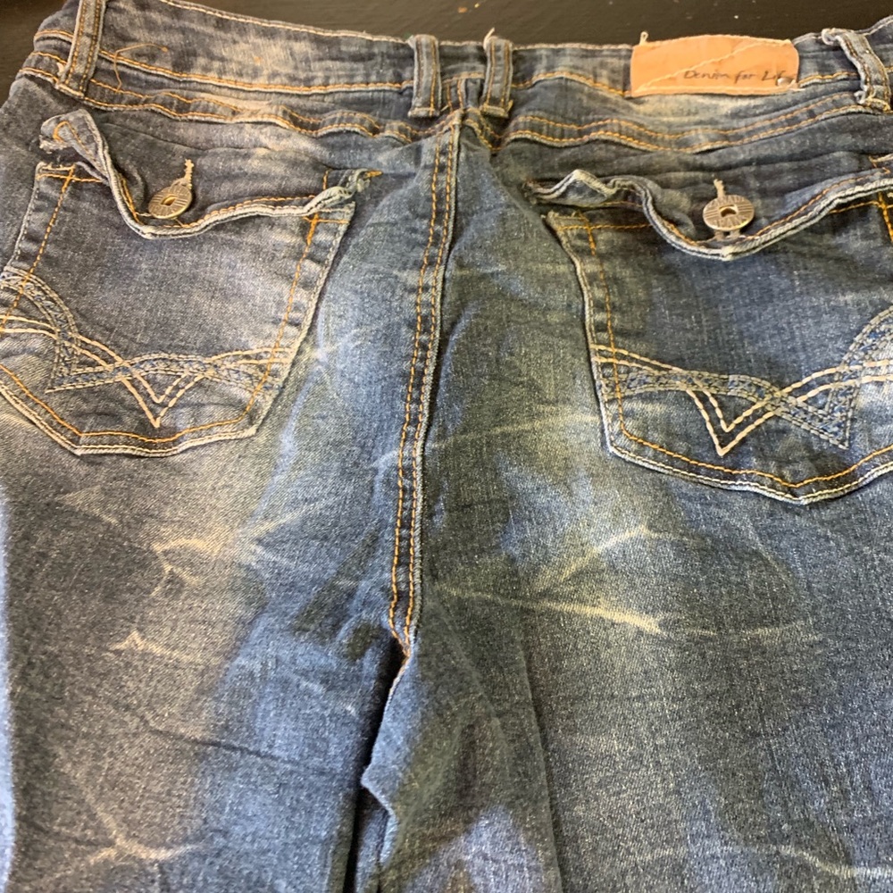 Capris - Picture 2 of 2